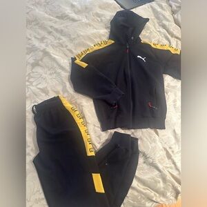 PUMA Sweatsuit Set! Hoodie and Joggers